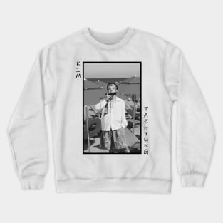 Kpop Designs V BTS Crewneck Sweatshirt